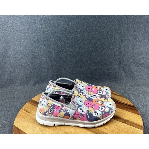 Skechers Women's Kaldog Soft Toe Slip Resistant Work Shoes Sz 8.5 Dog Print - Picture 1 of 10
